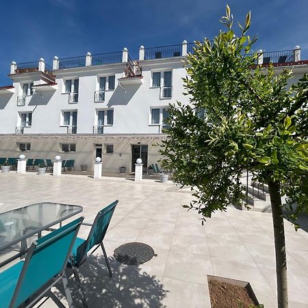 Danelis Hotel Edelény Kültér fotó